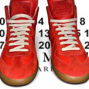 Maison Martin Margiela Replica Hi Sneakers